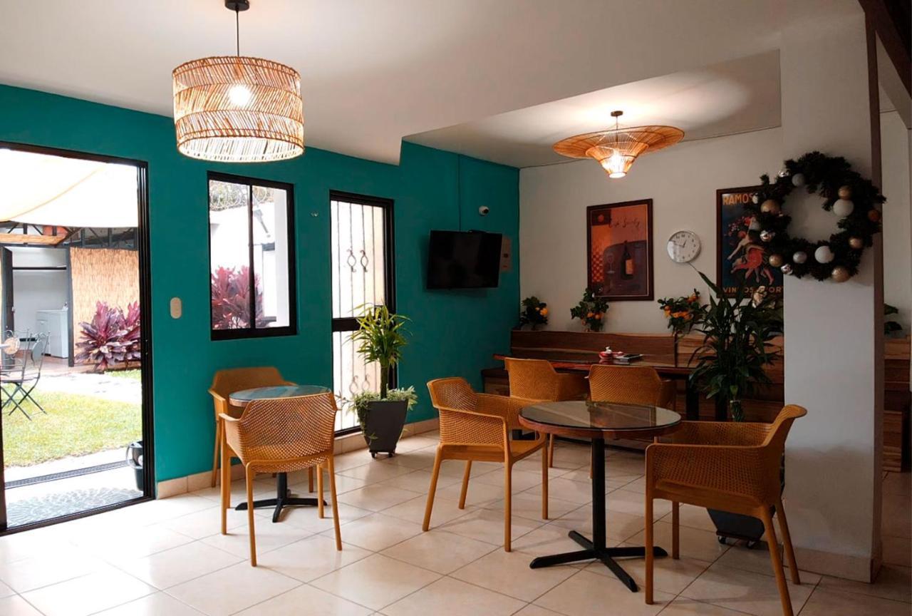 Trebol Amarillo Bed & Breakfast Escazú Kültér fotó